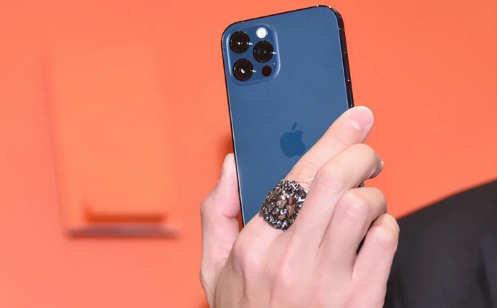 海城苹果手机维修分享iPhone12系列重启方法教程 